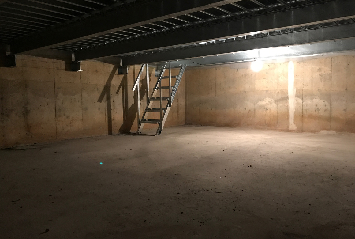屋内・地下階｜鋼製平面化｜マルチステージ｜ 地下スペース